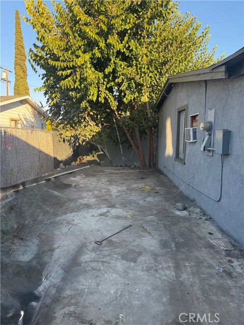 Detail Gallery Image 15 of 17 For 529 531 Sydney Dr, East Los Angeles,  CA 90022 - 5 Beds | 2 Baths