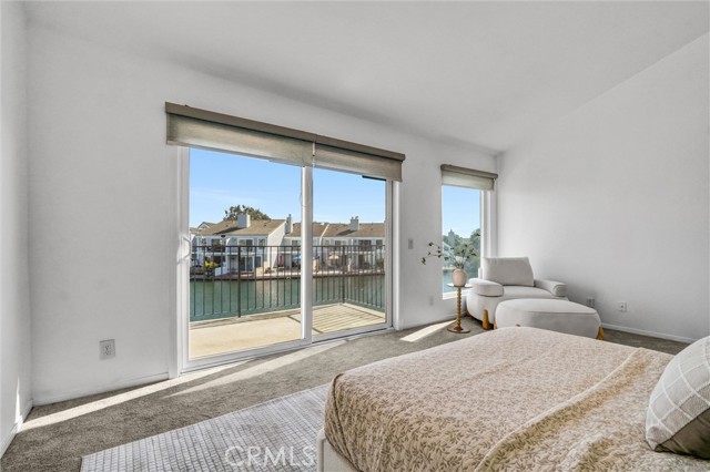 3682 Montego Drive, Huntington Beach CA: https://media.crmls.org/medias/8dc326db-95e2-44ae-a2d8-25ce73a90067.jpg