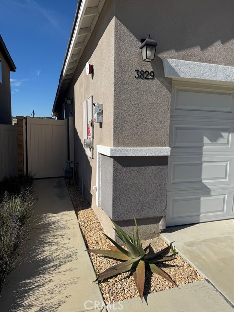 Detail Gallery Image 6 of 59 For 3829 W Bodega, San Bernardino,  CA 92407 - 3 Beds | 2 Baths