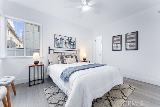 765 Loma Avenue, Long Beach CA: https://media.crmls.org/medias/8dc41c68-a098-4d4e-9836-7412eb914806.jpg