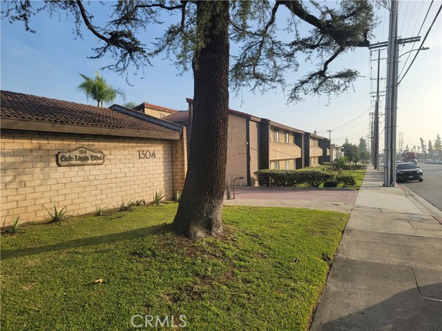 Front Image Thumbnail for CRCV25276978