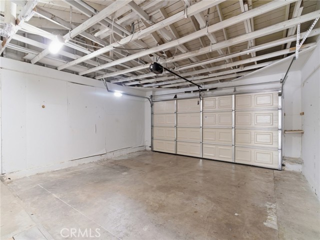 Detail Gallery Image 32 of 40 For 19745 Lull St, Winnetka,  CA 91306 - 4 Beds | 3 Baths