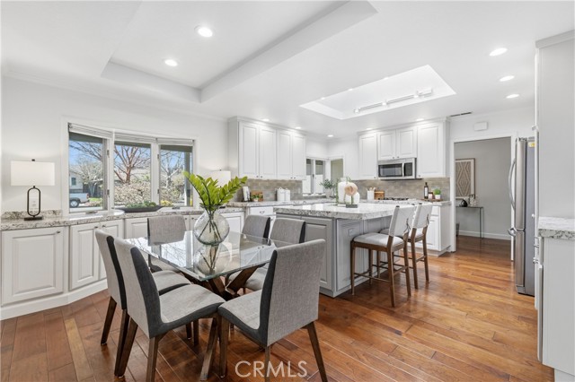 Detail Gallery Image 13 of 61 For 1248 Camino Pablo, San Jose,  CA 95125 - 3 Beds | 3 Baths