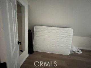 https://media.crmls.org/medias/8dc5adfd-367f-48d0-a9fd-2d5742b9cf18.jpg?preset=X-Large