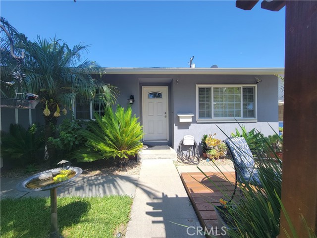 Image 2 for 15042 Columbia Ln, Huntington Beach, CA 92647