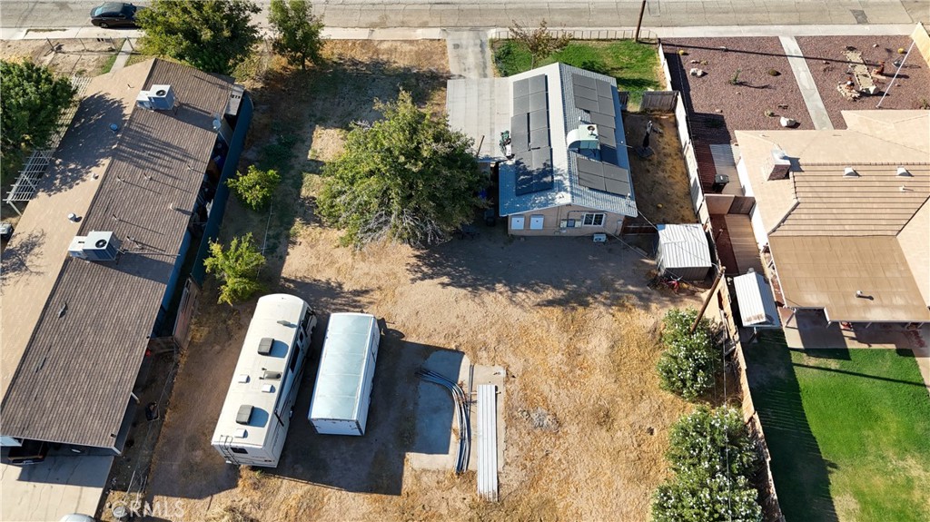 https://media.crmls.org/medias/8dc67a93-497b-4801-b654-817b05501c3e.jpg?preset=X-Large