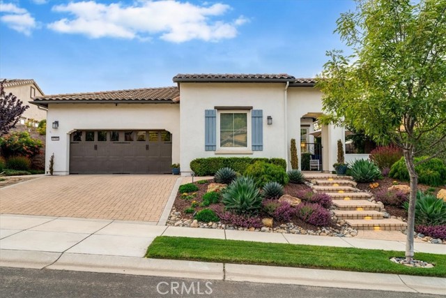 1702 Louise Lane, Nipomo CA: https://media.crmls.org/medias/8dc686ee-8c94-47f0-bda9-27a3fd47abbf.jpg