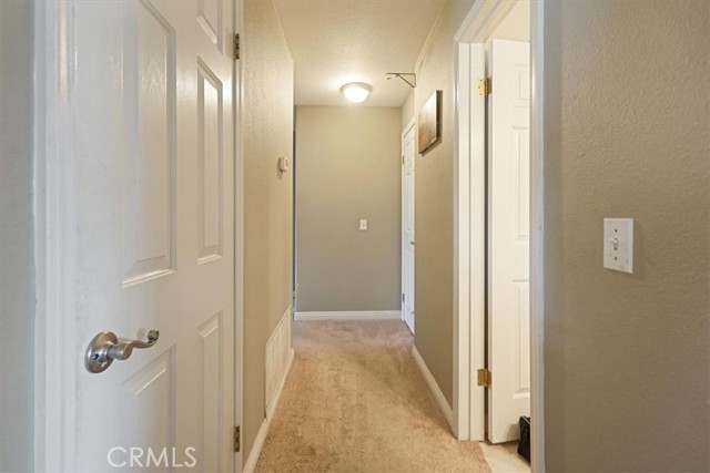 Detail Gallery Image 18 of 52 For 5520 Trail Canyon Dr, Jurupa Valley,  CA 91752 - 4 Beds | 2 Baths