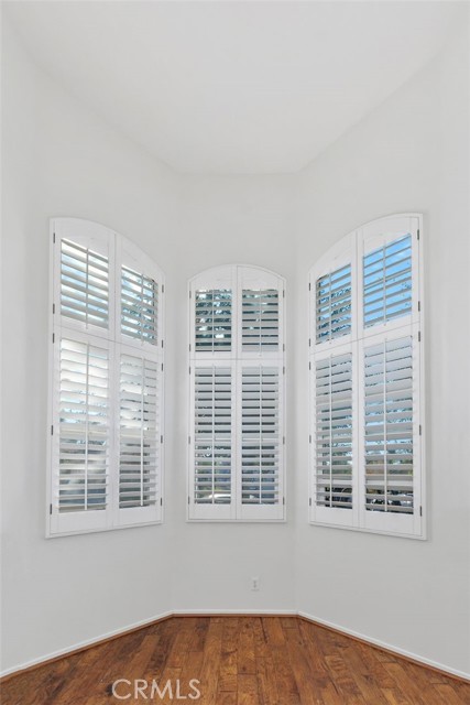 31090 Nassau Court, Temecula CA: https://media.crmls.org/medias/8dc91832-bc94-4353-b9ef-d3e4e605e565.jpg