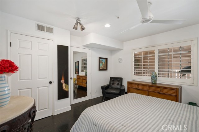 Detail Gallery Image 26 of 39 For 11445 Moorpark St #5,  Studio City,  CA 91602 - 2 Beds | 2/1 Baths