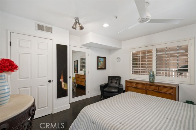 Detail Gallery Image 26 of 39 For 11445 Moorpark St #5,  Studio City,  CA 91602 - 2 Beds | 2/1 Baths