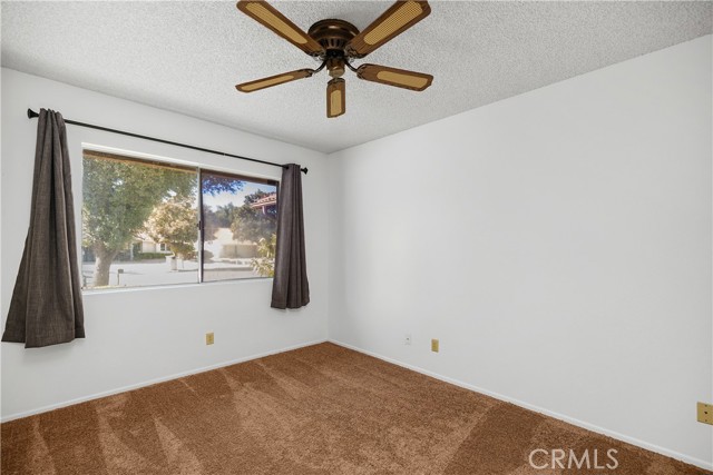 Detail Gallery Image 16 of 29 For 1150 Lemon Gum Ln, Hemet,  CA 92545 - 2 Beds | 2 Baths