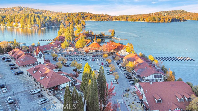 Detail Gallery Image 32 of 33 For 932 Lucerne Ln #6,  Lake Arrowhead,  CA 92352 - 3 Beds | 2 Baths