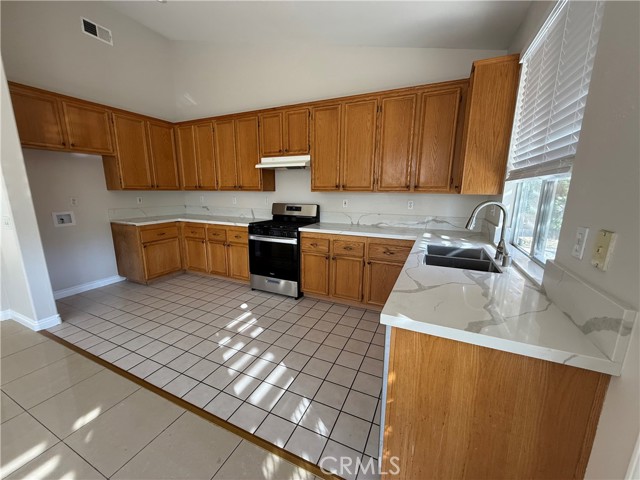 Detail Gallery Image 15 of 42 For 1580 Manor, Glendora,  CA 91741 - 3 Beds | 2 Baths