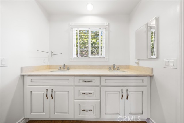 2767 Saleroso Drive, Rowland Heights CA: https://media.crmls.org/medias/8dca3521-f97a-475e-8124-87f3dd357868.jpg