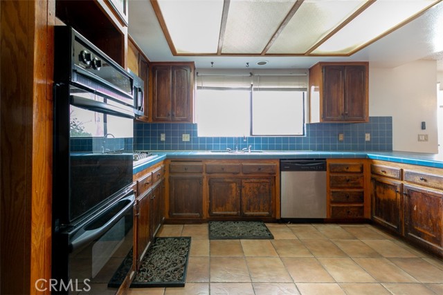 Detail Gallery Image 27 of 57 For 18281 Clark St, Perris,  CA 92570 - 4 Beds | 2/1 Baths