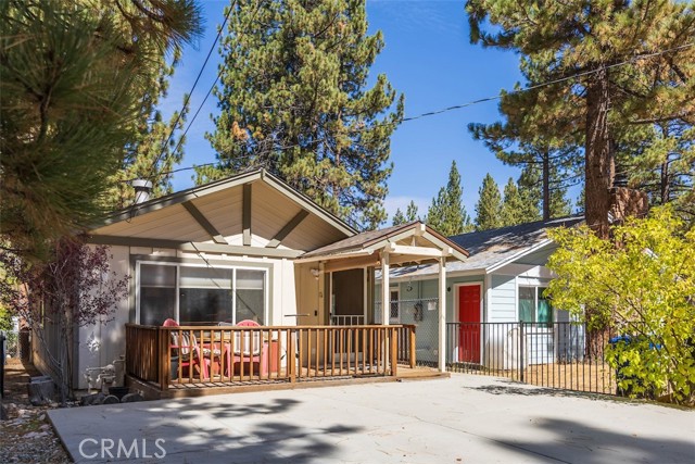 Front Image Thumbnail for CRHD26041570