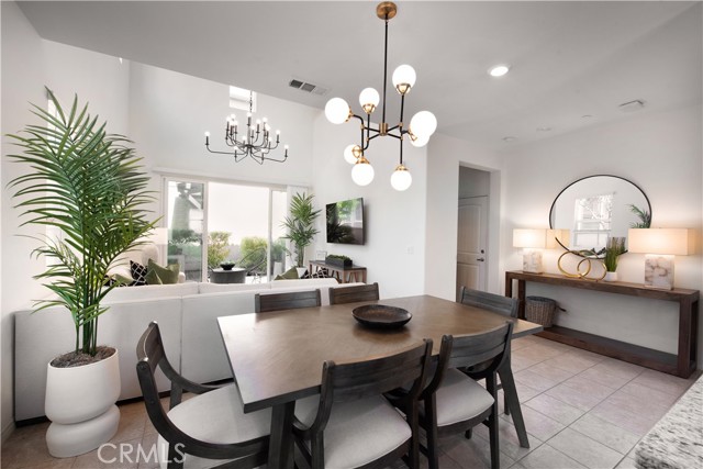 Detail Gallery Image 7 of 26 For 7075 Montecito Ln, Corona,  CA 92880 - 4 Beds | 3/1 Baths