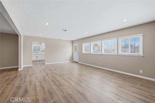 Detail Gallery Image 5 of 39 For 2449 Rancho, Riverside,  CA 92507 - 4 Beds | 3 Baths