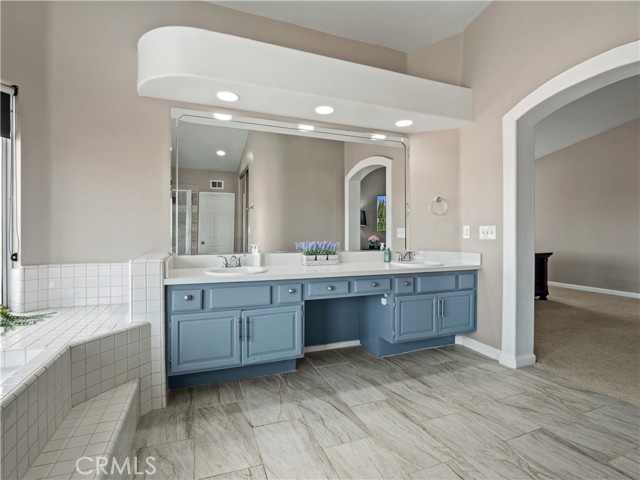 Detail Gallery Image 28 of 42 For 38948 Glenwood, Palmdale,  CA 93551 - 4 Beds | 3 Baths