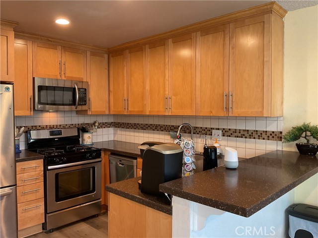 Detail Gallery Image 31 of 34 For 1084 Cabrillo Park Dr #B,  Santa Ana,  CA 92701 - 1 Beds | 1 Baths