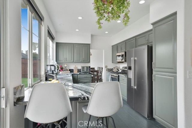 Detail Gallery Image 14 of 40 For 3694 Corta Bella, Santa Maria,  CA 93455 - 4 Beds | 2/1 Baths