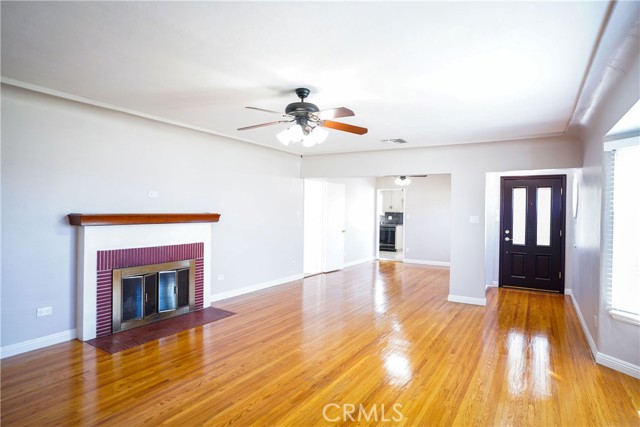 Detail Gallery Image 14 of 16 For 648 S Meridian, Alhambra,  CA 91803 - 3 Beds | 3 Baths