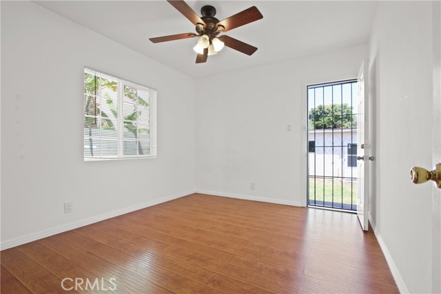 Detail Gallery Image 16 of 21 For 2563 W Carson St, Torrance,  CA 90503 - 3 Beds | 2 Baths