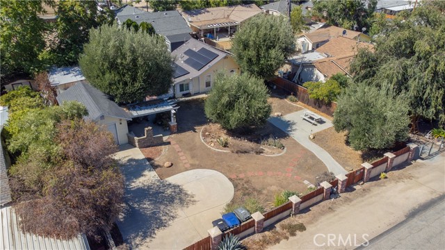 33097 Case Street, Lake Elsinore CA: https://media.crmls.org/medias/8dd3f761-06df-4732-9ab6-3b7078f58800.jpg
