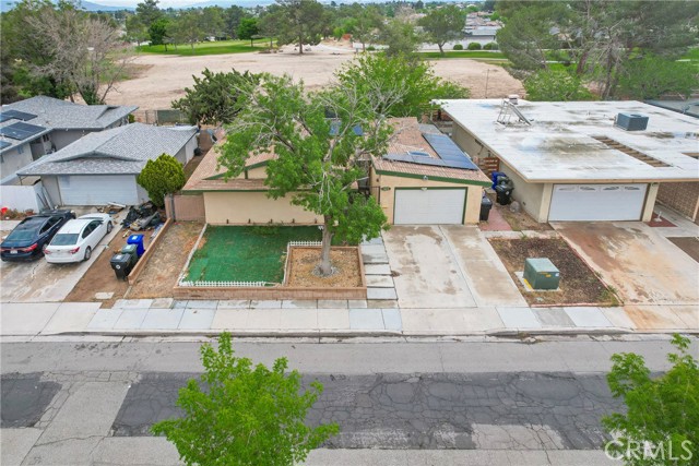 Detail Gallery Image 37 of 48 For 14215 Canterbury Dr, Victorville,  CA 92395 - 3 Beds | 2 Baths