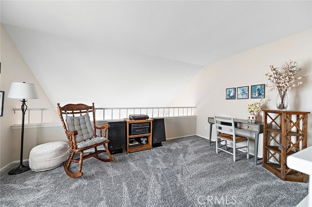 property-img