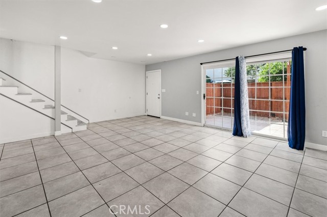 9120 Telfair Avenue, 13 photo 6
