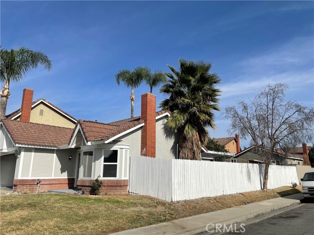 11391 Almond Ave, Fontana, CA 92337