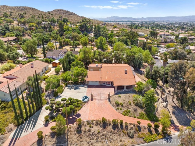 Detail Gallery Image 46 of 74 For 27445 Big Springs Ranch Rd, Hemet,  CA 92544 - 5 Beds | 3/1 Baths