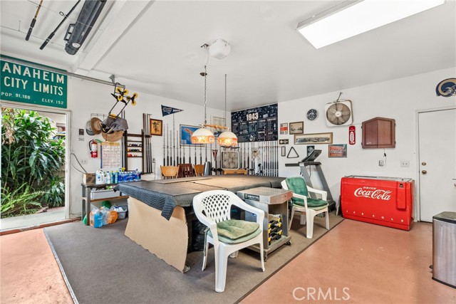 713 S Anaheim Boulevard, Anaheim CA: https://media.crmls.org/medias/8dd51c57-8b6c-4014-97c4-5423fd3908ea.jpg