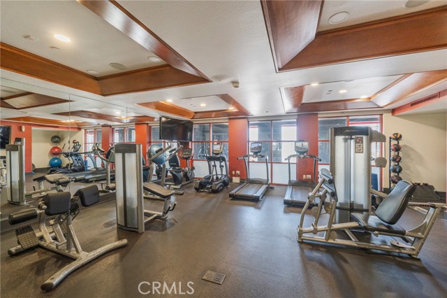 1801 E Katella Avenue, Anaheim CA: https://media.crmls.org/medias/8dd523bd-a1f2-4fdc-9ce0-f2c046c7619f.jpg