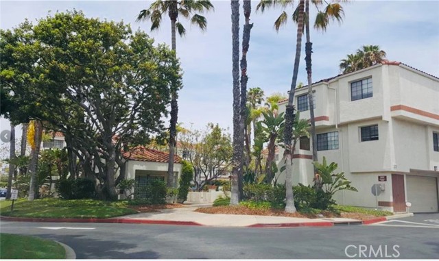 Detail Gallery Image 10 of 10 For 2971 Plaza Del Amo #284,  Torrance,  CA 90503 - 2 Beds | 3 Baths