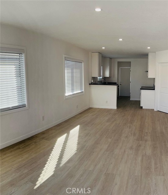 Image 3 for 9711 Baird Ave, Los Angeles, CA 90002
