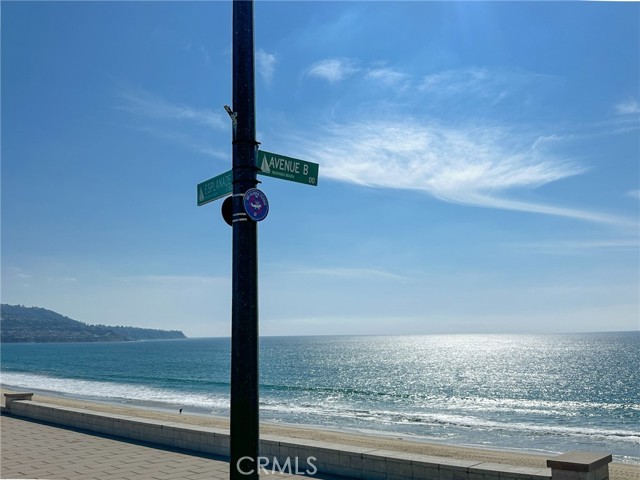917 Catalina Avenue, Redondo Beach, California 90277, ,Residential Income,Sold,Catalina,SB24066377