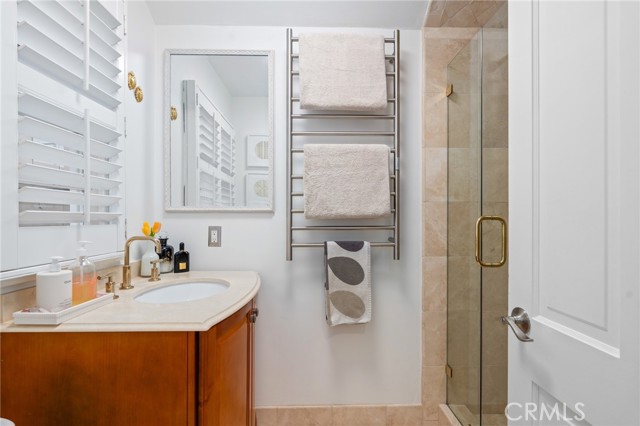 3717 Palos Verdes Drive, Palos Verdes Estates, California 90274, 4 Bedrooms Bedrooms, ,3 BathroomsBathrooms,Residential,Sold,Palos Verdes,OC25027515