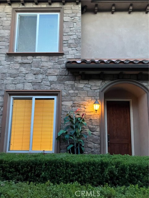 Detail Gallery Image 3 of 23 For 128 E Broadway #I,  San Gabriel,  CA 91776 - 3 Beds | 3 Baths