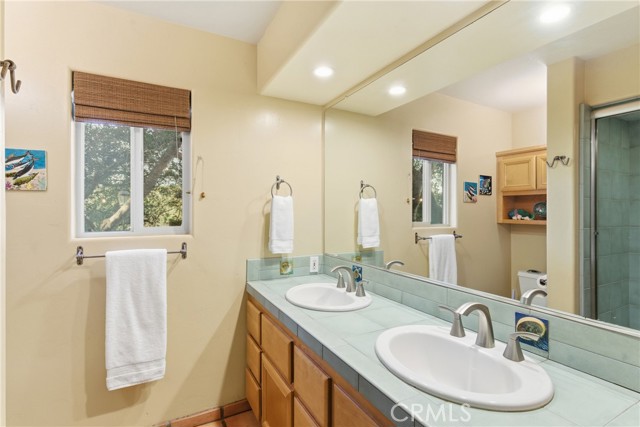 Detail Gallery Image 32 of 75 For 692 Shamrock, Pismo Beach,  CA 93449 - 4 Beds | 3 Baths