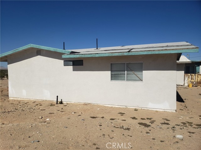 Detail Gallery Image 9 of 27 For 69626 Pluto, Twentynine Palms,  CA 92277 - 5 Beds | 2 Baths
