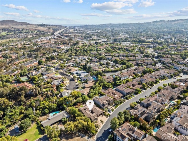 31521 Paseo Campeon, San Juan Capistrano CA: https://media.crmls.org/medias/8dd84e39-c46e-4c1a-9877-3807c56763cf.jpg