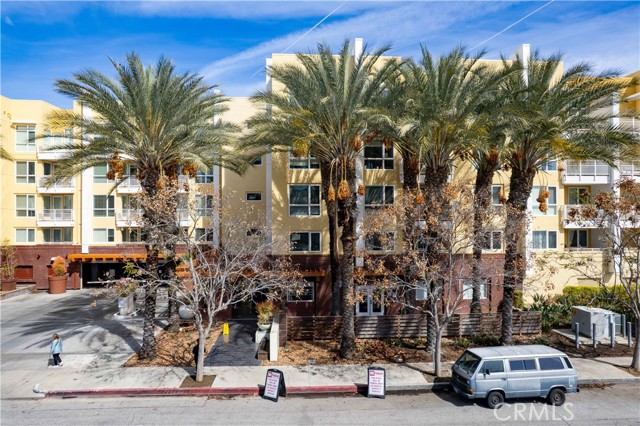 Detail Gallery Image 60 of 64 For 21301 Erwin St #237,  Woodland Hills,  CA 91367 - 2 Beds | 2 Baths