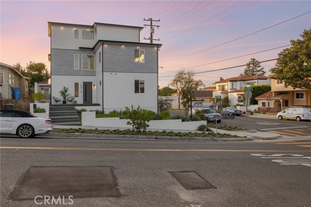 Detail Gallery Image 54 of 58 For 201 S Juanita Ave, Redondo Beach,  CA 90277 - 3 Beds | 4 Baths