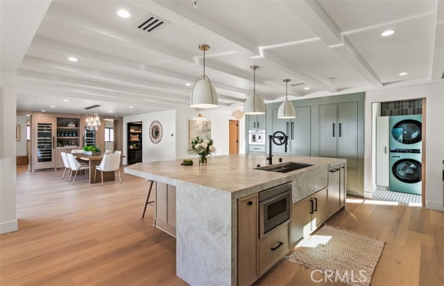 Image 16 of 48 For 1717 Irvine Avenue