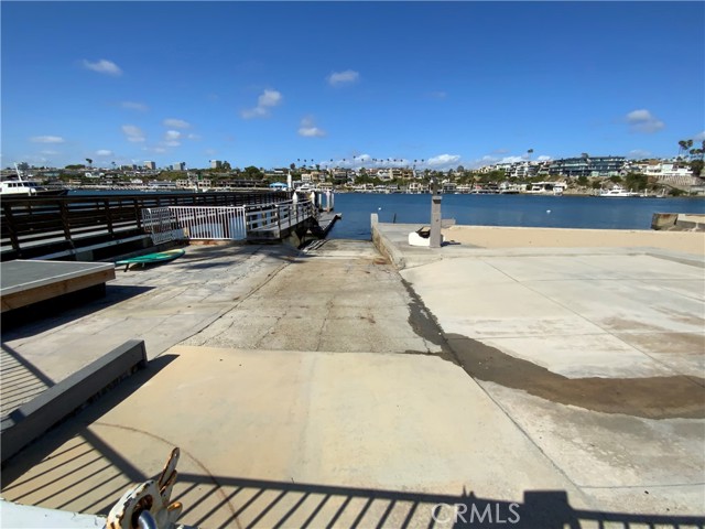 Detail Gallery Image 21 of 21 For 2137 Channel Rd, Newport Beach,  CA 92661 - 4 Beds | 2/1 Baths