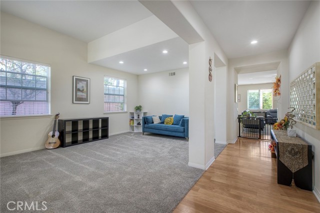 Detail Gallery Image 7 of 46 For 30005 Mickelson Way, Murrieta,  CA 92563 - 5 Beds | 3 Baths