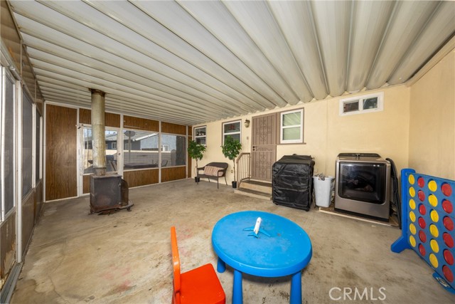 Detail Gallery Image 19 of 29 For 1222 W Lynwood, San Bernardino,  CA 92405 - 3 Beds | 1 Baths